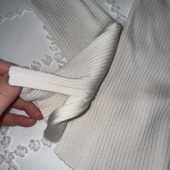 Abercrombie & Fitch Cream Ribbed Cardigan - Picture 5 of 7